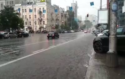 Киев снова затопил ливень с грозой