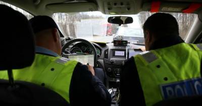 ВИДЕО: пьяный водитель фургона пытался убежать от полиции