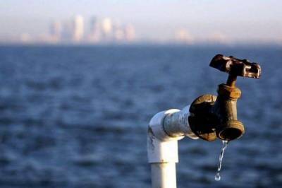 Рада не поддержала закон, который мог способствовать подачи воды в Крым
