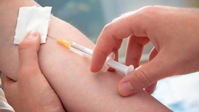 Окончательно: Израиль получит первые вакцины от коронавируса уже в декабре