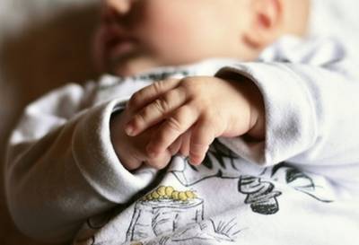 Младенец умер во время родов в домашних условиях в Хариш