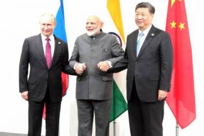 Индия и Китай обсудили конфликт на границе