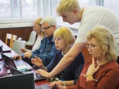 РБК: Столичных чиновников и подрядчиков мэрии принуждают к онлайн-голосованию