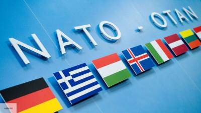 Офицер разведки США Риттер рассказал о роспуске НАТО