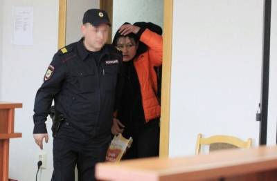 Жительница Саранска получила 8,5 лет неволи за убийство экс-любовника: она всадила в него нож 62 раза!