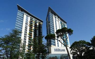 Международная сеть отелей Hilton сократит 22% штата по всему миру
