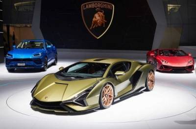 Первый пошел: Lamborghini отказалась от участия в выставках