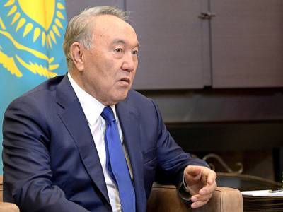 Назарбаев заразился коронавирусом и ушел на дистанционку