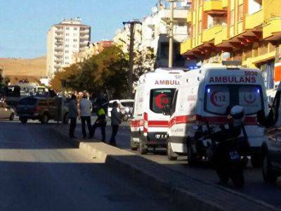 В Турции при подрыве автомобиля погибли четыре человека