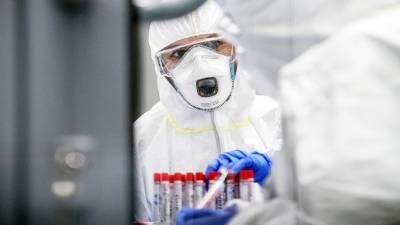 В России за сутки подтвердили 7790 случаев коронавируса