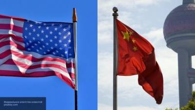 МИД КНР: Китай не собирается вмешиваться во внутренние дела США