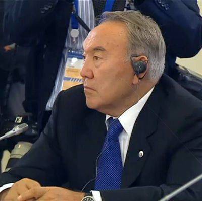 Первый президент Казахстана Назарбаев заболел коронавирусом