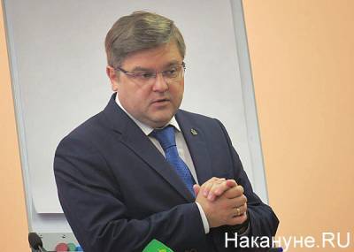 Глава аппарата мэрии Екатеринбурга опроверг информацию о заболевании коронавирусом