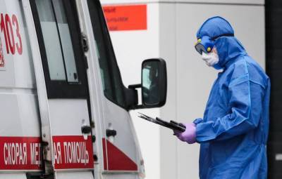 Сразу девять работников больницы в Карелии заразились коронавирусом