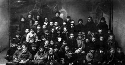 В сети поделились уникальным фото еврейского детсада под Черкассами