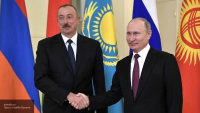 Путин и Алиев провели телефонный разговор по противодействию коронавирусу