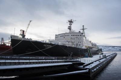 Михаил Ненашев: "Строительство ледоколов не поможет США догнать РФ в Арктике"