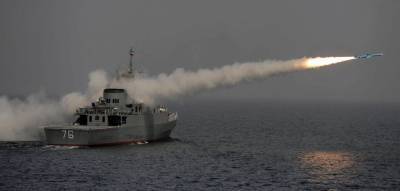 ВМС Ирана провели успешные испытания новой крылатой ракеты