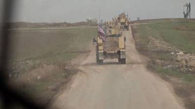 Российские военные пошли на обходной маневр: США наглеют на дорогах Сирии