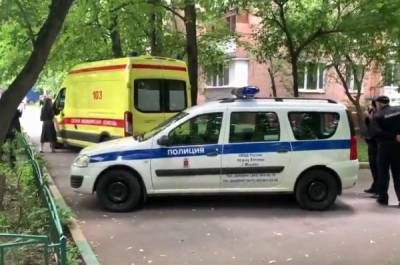 Четыре человека погибли в результате стрельбы в жилом доме на севере Москвы