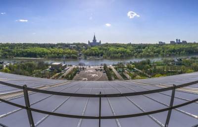 Москва онлайн: экскурсия по крыше стадиона "Лужники"