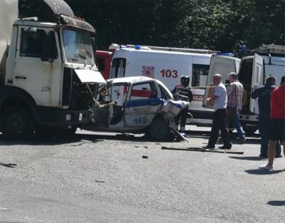 СК начал проверку по факту ДТП на Киевском шоссе с пострадавшими полицейскими