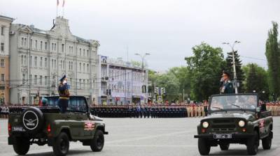 Власти решили не отменять парад Победы в Воронеже