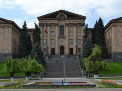 В Национальном Собрании обсудили соглашение о реадмиссии Армении с Чехией