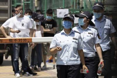 Власти Пекина взяли эпидситуацию с коронавирусом под контроль