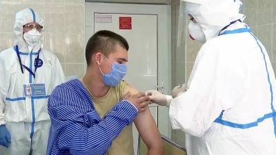 Голикова предположила срок начала массового производства вакцины от коронавируса