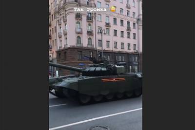 Родившуюся в Лондоне российскую фигуристку удивили танки на улицах Москвы
