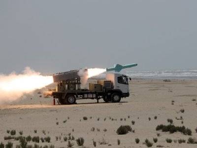 ВМС Ирана объявили об успешном испытании морских крылатых ракет малой и большой дальности