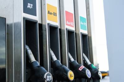 В Волгоградской области увеличились цены на бензин
