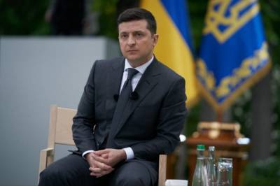 Зеленский заявил, что Украина требует полноправного членства в ЕС