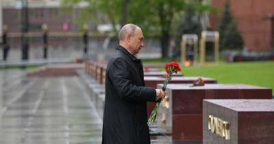 Путин призвал установить имена всех погибших в ВОВ советских граждан