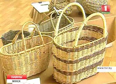 Конкурс "Беларускі кошык" собрал вместе любителей плетения из лозы