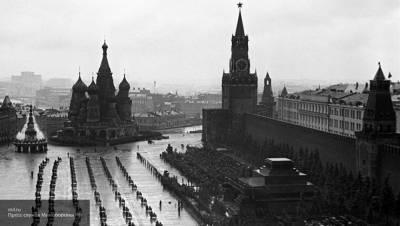 Минобороны РФ опубликовало архивные документы о Параде Победы 1945 года