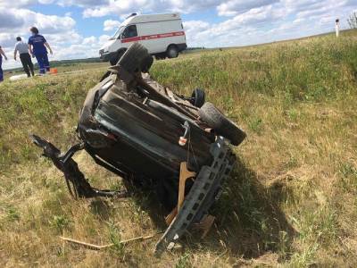 В Челябинской области перевернулся автомобиль. Водитель погиб на месте