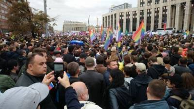Сенатор Ковитиди: Поправки в конституцию не позволят меньшинствам искушать россиян