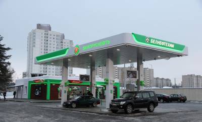 Литр 98-го по два рубля. С 26 января в Беларуси снова дорожает топливо