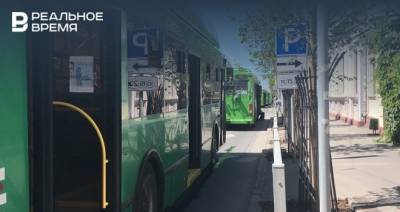 В центре Казани из-за остановившихся троллейбусов образовалась пробка