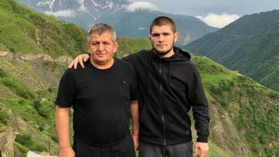 Отец российского бойца UFC Нурмагомедова вылечился от коронавируса