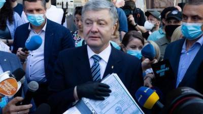 Обвинения против Порошенко вызывают беспокойство, - заявление Конгресса украинцев Канады