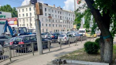 Огромные пробки сковали центр Воронежа