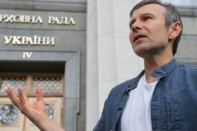 Вакарчук объяснил, как собирается уйти из Верховной Рады после провала голосования