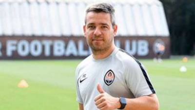 Тренер "Шахтера" не спешит покидать Украину ради португальского клуба