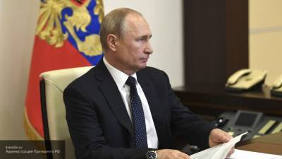 Путин заявил о постепенном восстановлении российской экономики