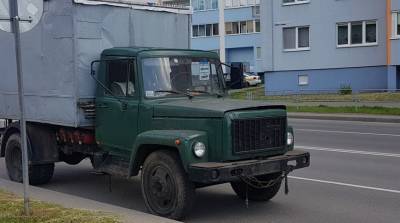 В Минске мужчина увез на эвакуаторе грузовик, чтобы сдать на металлолом