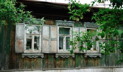 В Тюменской области восстановят старинный деревянный дом. Фото