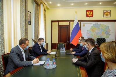 Любимов обсудил с главой «Россети» перспективы сотрудничества